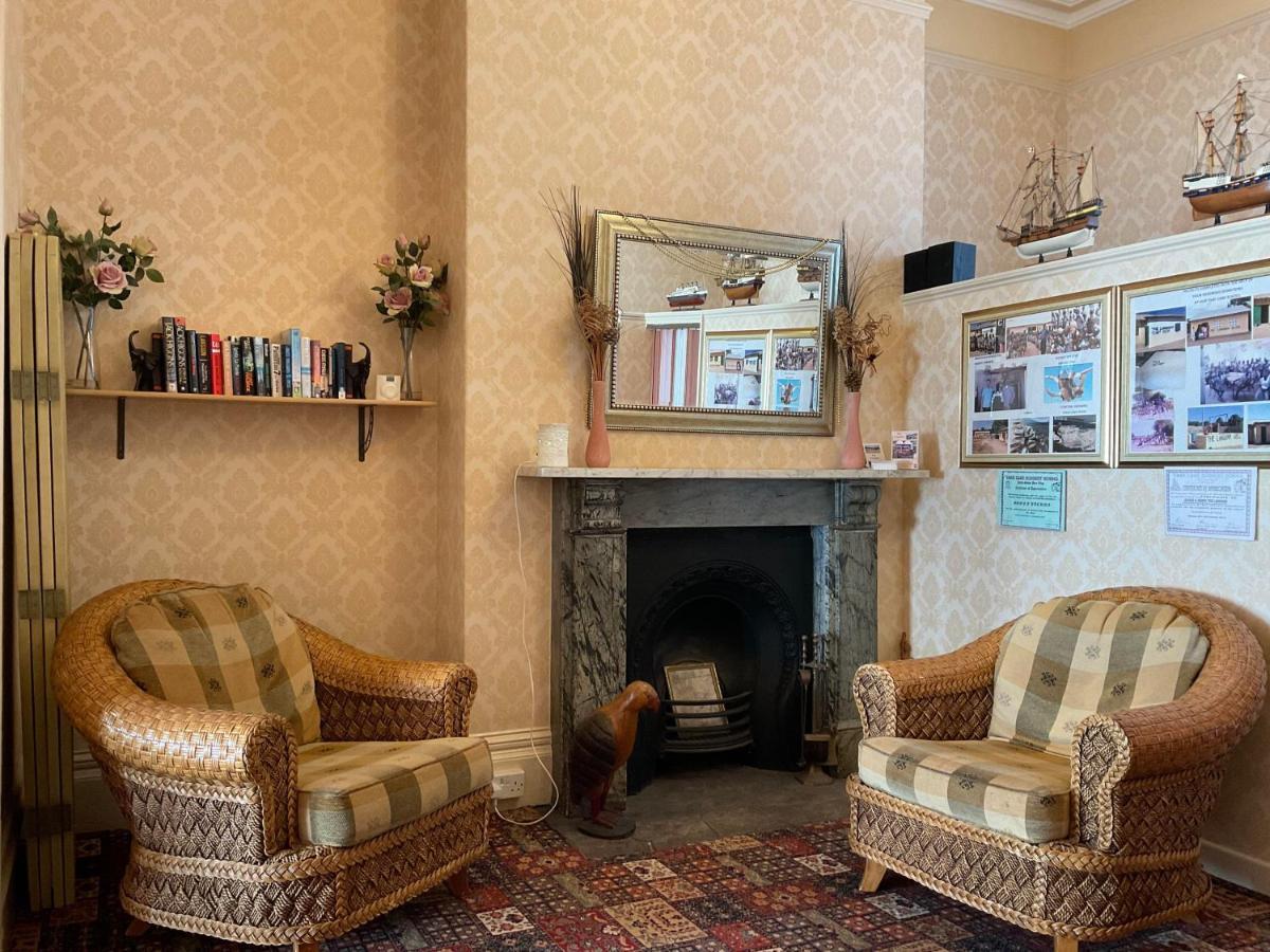 Bed and Breakfast The Langham à Weymouth Extérieur photo