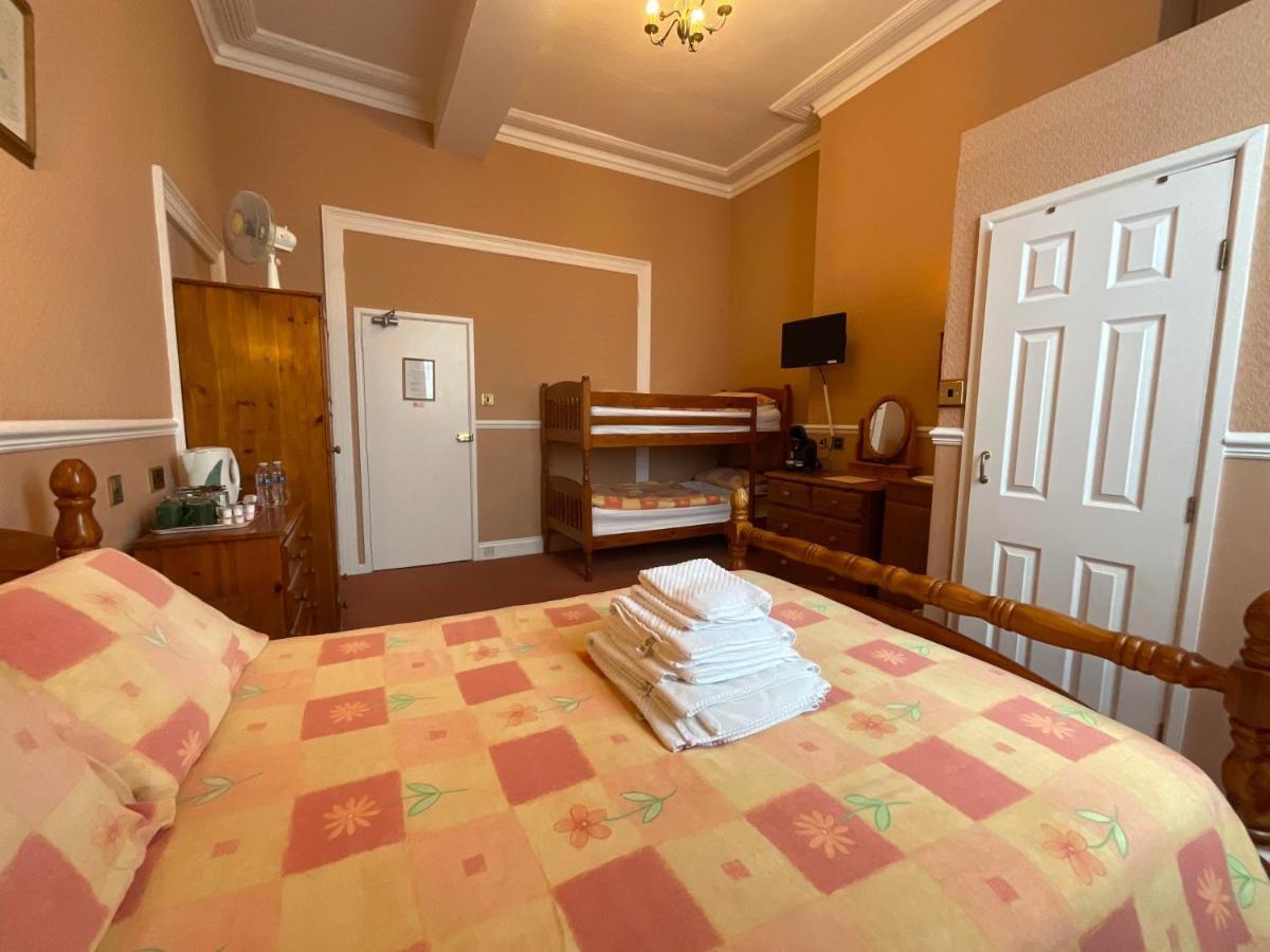 Bed and Breakfast The Langham à Weymouth Extérieur photo